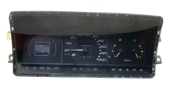 Seat Ibiza I (021A) Speedometer (instrument cluster) 19543502