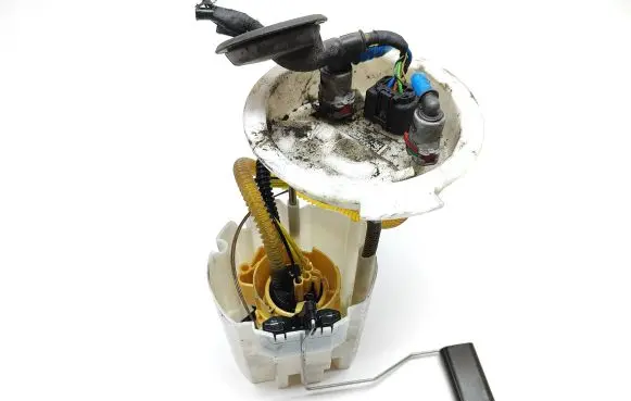 BMW 2 F46 In-tank fuel pump 7300483 042208048307 0580203305