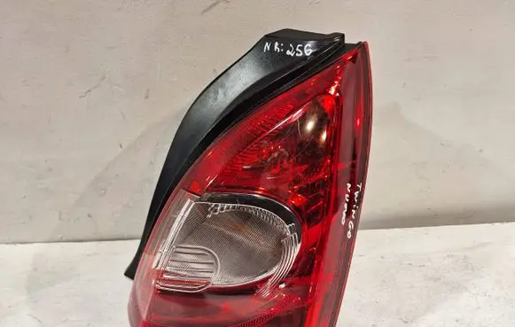 Renault Twingo II Rear/tail lights