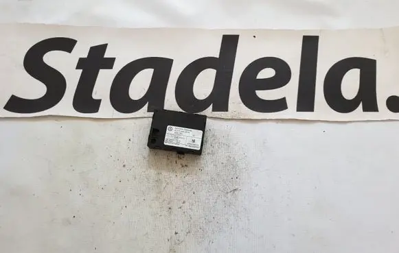 Mercedes-Benz E W211 Gateway control module A2114452600 2114452600