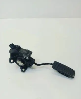 Honda Civic IX Accelerator throttle pedal 13676616115 15267B2