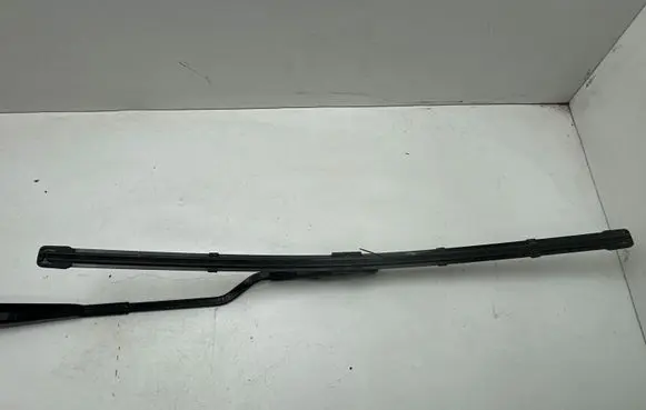 Ford Mustang V Windshield/front glass wiper blade AR3317B589AC