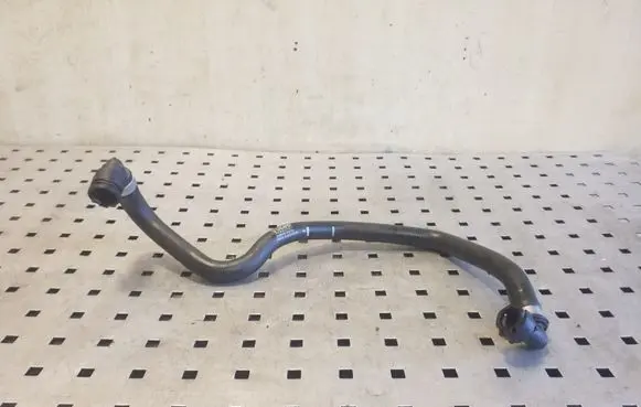 Volvo XC90 Engine coolant pipe/hose 32222707