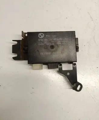 BMW 5 E39 Parking PDC control unit/module 8385232