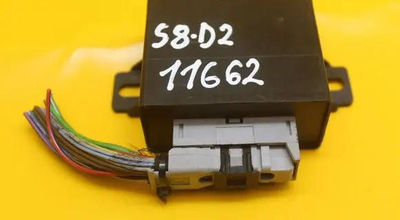 Audi A8 S8 D2 4D Wing mirror control module 4A0907445A 5DS00561701