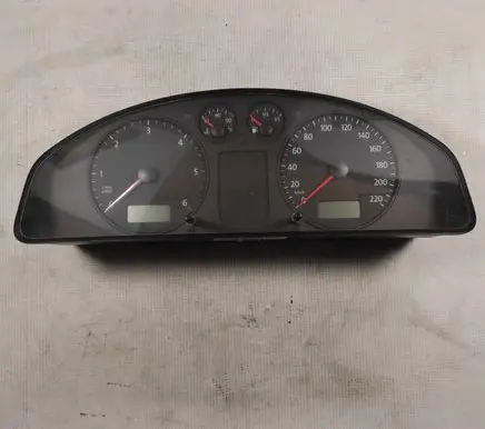 Volkswagen Transporter - Caravelle T5 Speedometer (instrument cluster) 7H0920850G