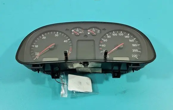 Speedometer (instrument cluster)