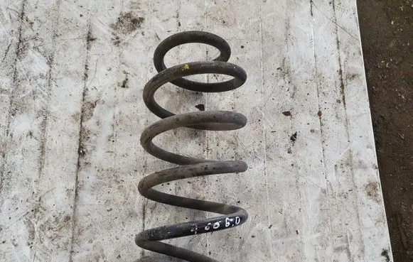 Toyota Auris 150 Rear coil spring NOCODE