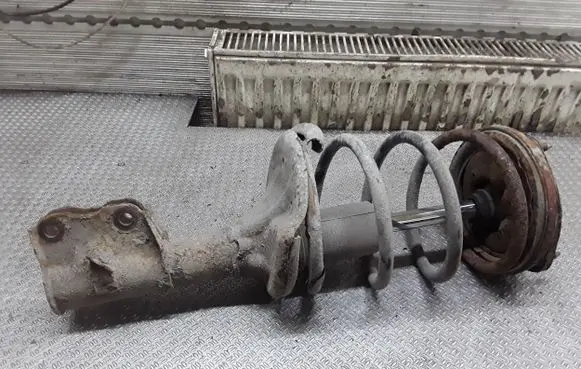 Mitsubishi Space Star Front shock absorber with coil spring