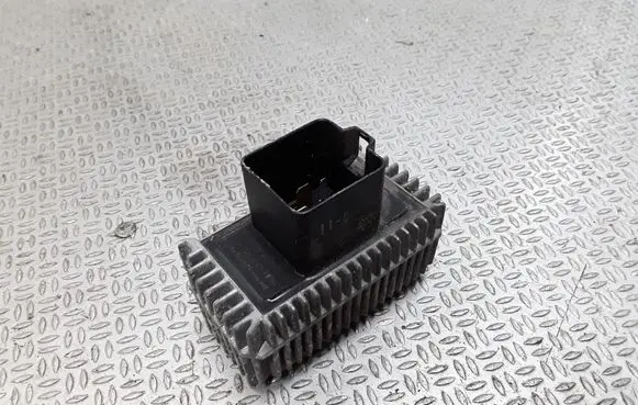 Opel Astra G Glow plug pre-heat relay 09132691 51299008