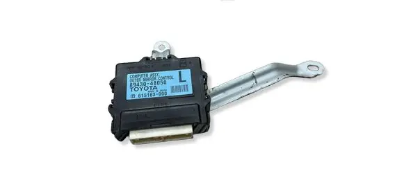 Lexus RX 450H Wing mirror control module 8943048050 615163000