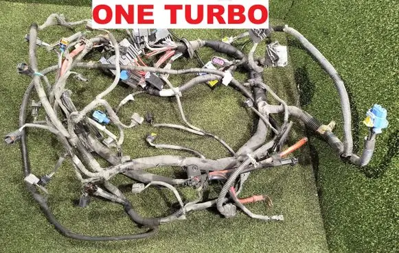 Opel Vivaro Engine installation wiring loom 240111741R 93457036