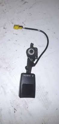 Mercedes-Benz A W169 Rear seatbelt buckle 1698602569