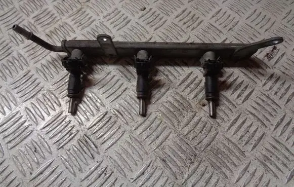 Renault Twingo III Fuel injectors set 166009685R 100017370R