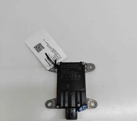 Mazda CX-30 Blind spot module KR9P67Y30K