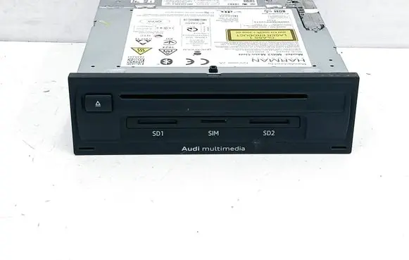 Audi Q7 4M Navigation unit CD/DVD player 4M0035025