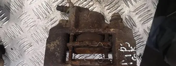Mitsubishi Pajero Sport I Rear brake caliper