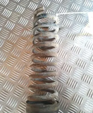 Mercedes-Benz E W124 Rear coil spring