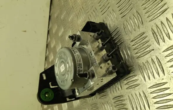 Skoda Octavia Mk4 ABS control unit/module 5WA614517CF