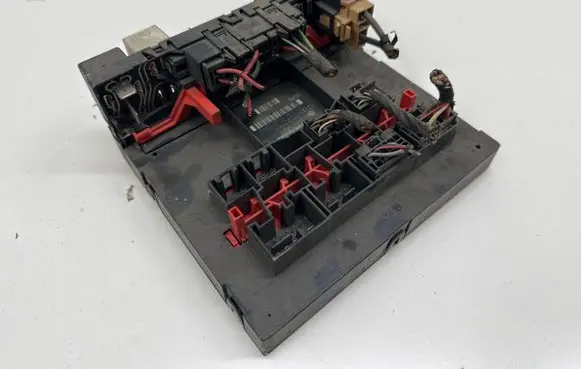 Volkswagen PASSAT B6 Comfort/convenience module 3C0937049H