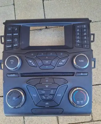 Ford Fusion II Climate control unit HS7T18E243PA 06230487 900267830005