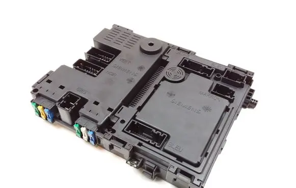 Peugeot 206 Comfort/convenience module S105872400G 9627137080 BSIT1