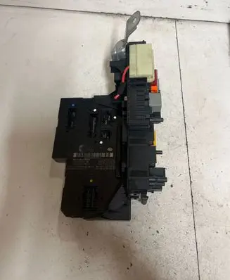 Mercedes-Benz C W204 Fuse module 2049001202 2045459032 5DK00922558