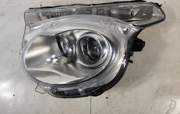 Citroen C1 Headlight/headlamp 811500H170