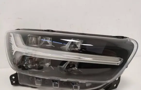 Volvo XC40 Headlight/headlamp 31655990