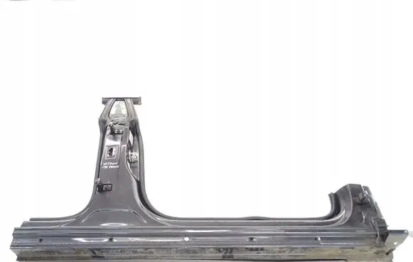 Volkswagen Arteon Pillar (middle) 