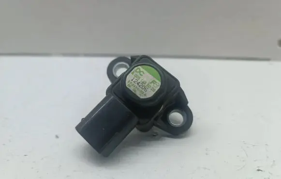 Mercedes-Benz Sprinter W906 Air pressure sensor A0051535028 124206 A0041533228