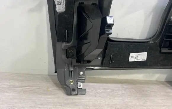 Porsche Cayenne (9Y0 9Y3) Dashboard lower bottom trim panel 9Y1863075OU6 9Y1863075F 9Y1863075