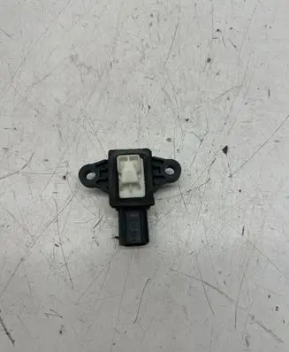 Volvo XC90 Airbag deployment crash/impact sensor 31406731 04142015 00027289