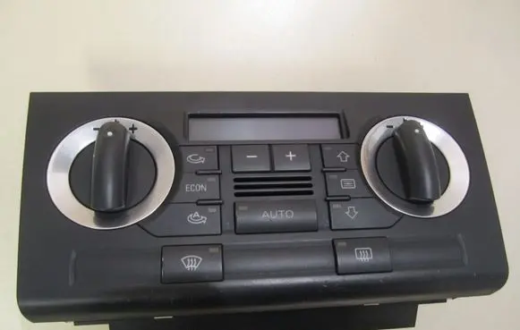 Audi A3 S3 A3 Sportback 8P Climate control unit 8P0820043D