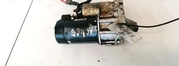 Renault Scenic I Starter motor D6RA33