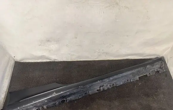 Mercedes-Benz S C217 Sill A2176901640