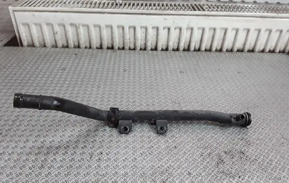 KIA Sorento Engine coolant pipe/hose