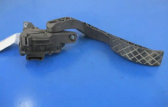 Audi A4 S4 B6 8E 8H Accelerator throttle pedal