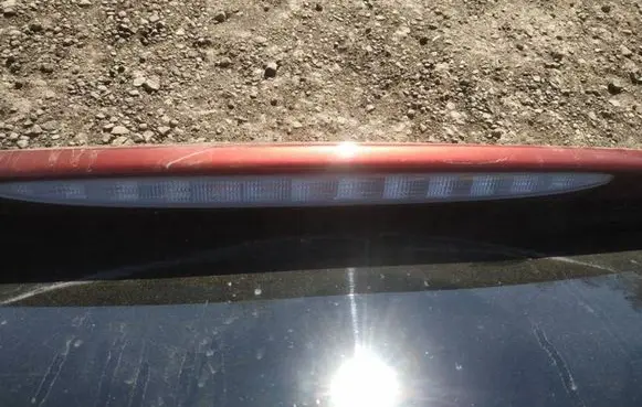Mazda CX-7 Third/center stoplight