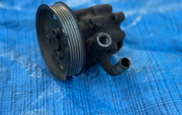 Power steering pump