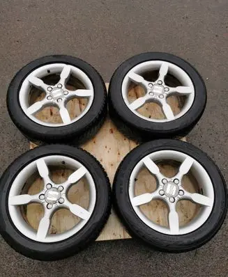 Seat Altea R17 alloy rim 5P0601025C