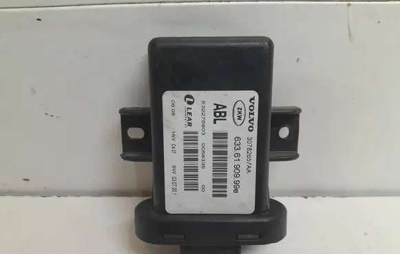 Volvo V70 Light module LCM 30782657AA