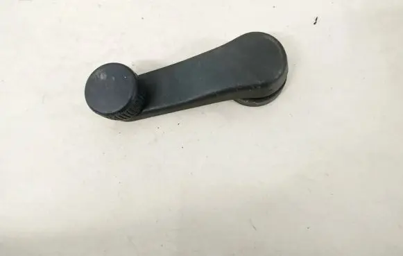 Skoda Fabia Mk2 (5J) Front door window winding handle 1h0837581d