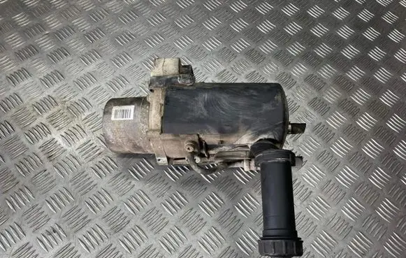 Peugeot 307 Power steering pump 9654151180