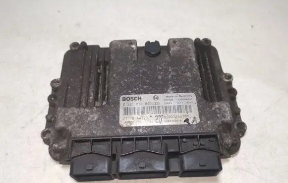 Nissan Primera Engine control unit/module 0281011645 23710AW323 8200305678
