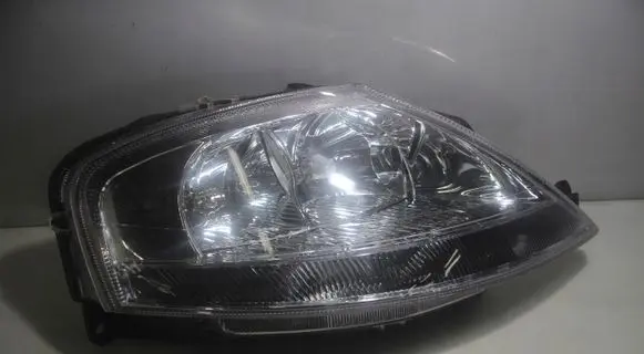 Citroen C3 Headlight/headlamp 02142210