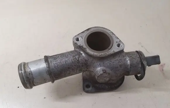 Thermostat/thermostat housing