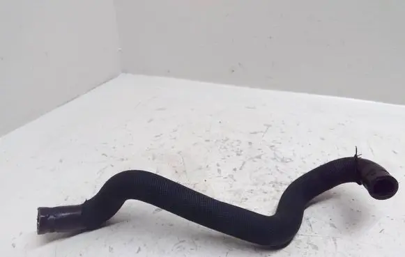 Volvo S80 Engine coolant pipe/hose