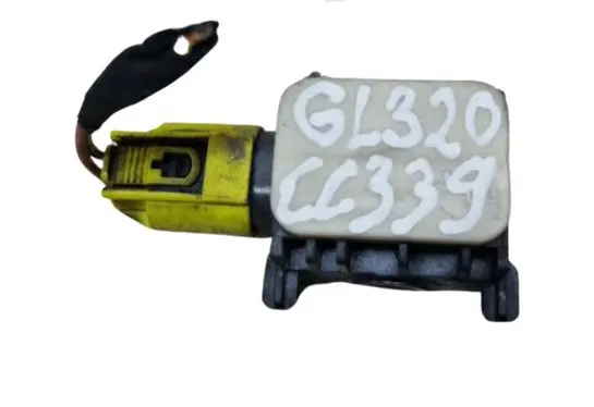 Mercedes-Benz GL X164 Airbag deployment crash/impact sensor 0038202926
