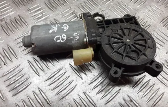 Volvo S60 Rear door window regulator motor 0130821777 119971XXX
